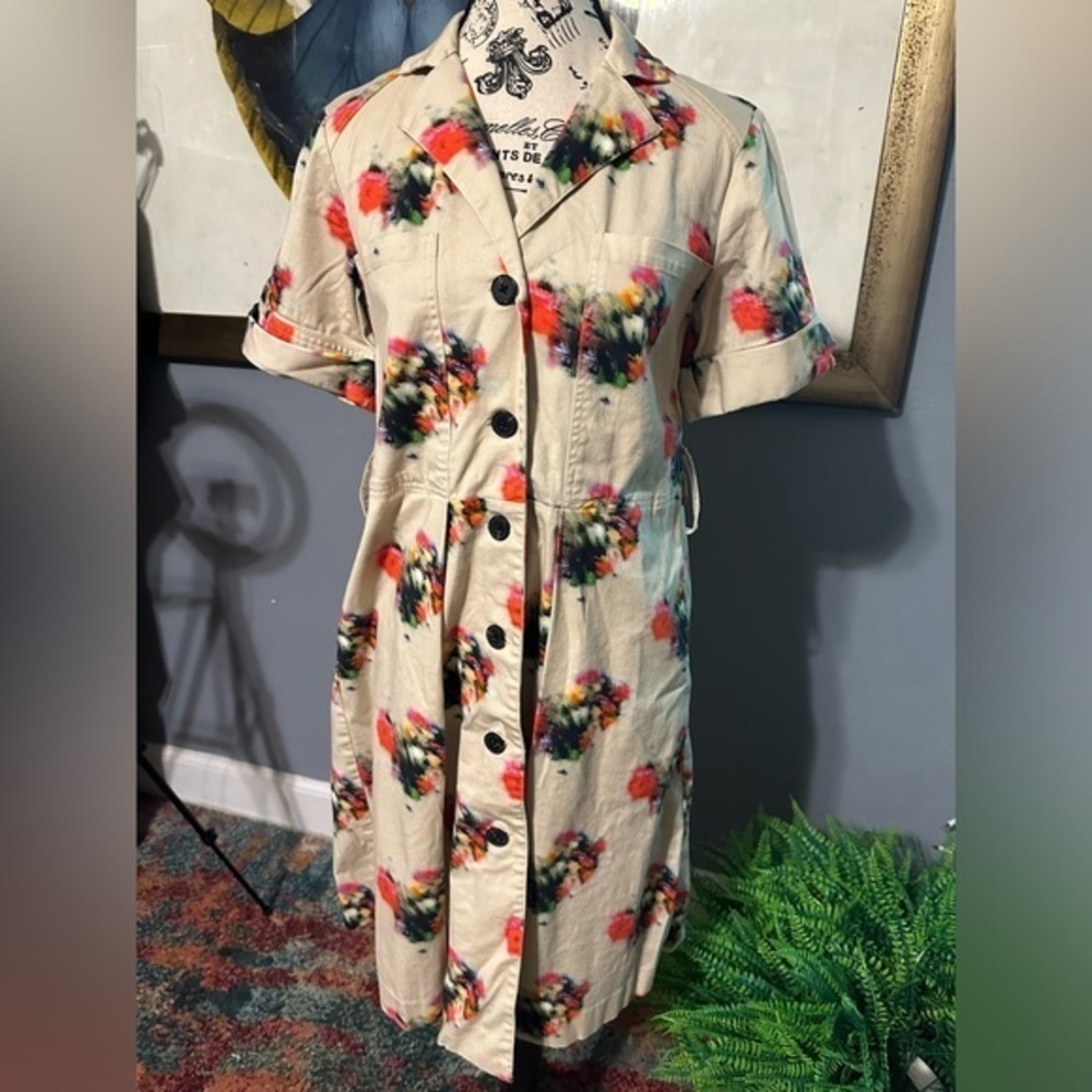 Adam lippes size 2 ( fits 4 and 6 too ) euc. Dress only.